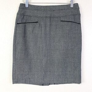 Vivienne Tam Grey Classic Pencil Skirt Size 6